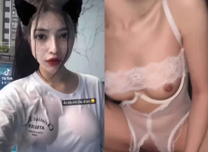 Em gái vú bự lồn đẹp cưỡi ngựa đê mê